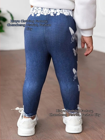 Κοριτσίστικα πλεκτά κολάν με μοτίβο πεταλούδας και δαντελένιες λεπτομέρειες σε denim στιλ, 100% πολυεστέρας, μεσαία μέση, άνοιξη–φθινόπωρο