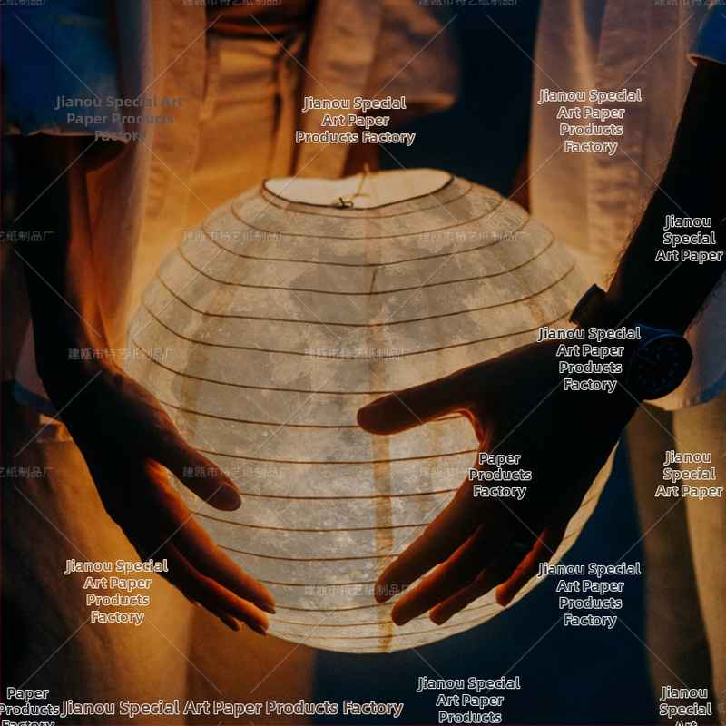 Фенер от хартия с тема Луна и планета — ръчно изработен, кръгла форма, DIY декорация за детски партита и училищна украса