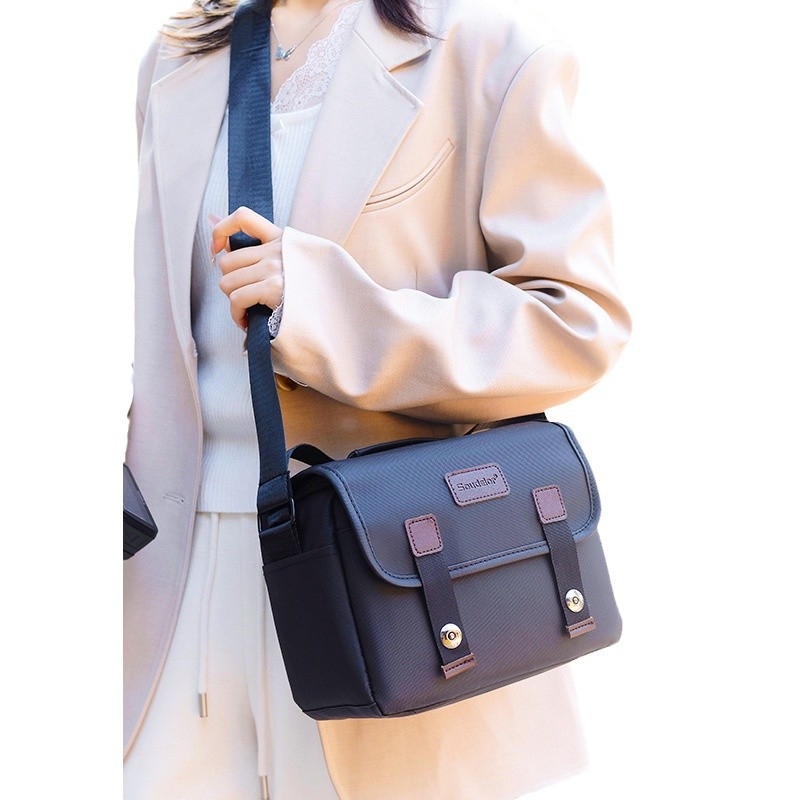 DSLR ir bezzspogl kameros pečių krepšys – nailonas, atsparus vandeniui, atsparus smūgiams ir dėvėjimui, tinka Sony, Canon, Nikon ir Fuji kelionėms