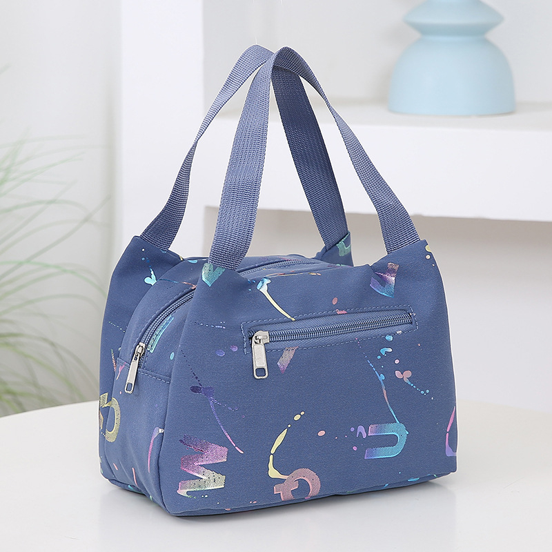 Nylon női kézitáska üzleti utazásokhoz, belső nylon bélés, cipzáras zárás, belső cipzáras zseb, vízszintes négyzet alakú forma, puha anyag