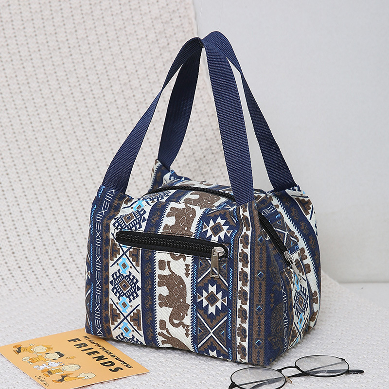 Nylon női kézitáska üzleti utazásokhoz, belső nylon bélés, cipzáras zárás, belső cipzáras zseb, vízszintes négyzet alakú forma, puha anyag