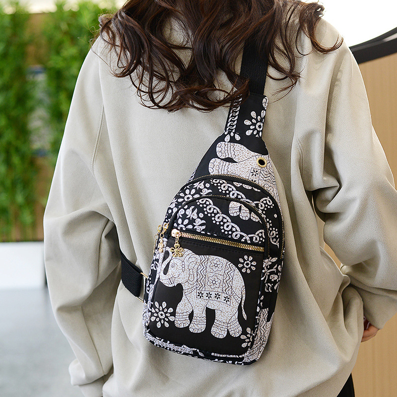 Vyrų krūtinės krepšys – nailonas; atsparus dėvėjimui; pamušalas poliesteris; pavasaris 2024; vyrams