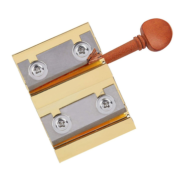 Smulkintuvas violinės skriemuo priemonė – cinko lydinys, pakuotė OPP, skirta muzikinių instrumentų gamybai, violinės dydžiai 1/8–4/4, svoris 185 g arba 255 g