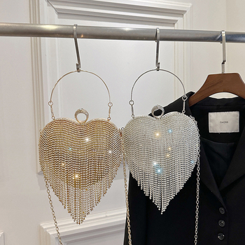 Moteriška vakarinė rankinė su širdies formos kristalais ir kutais, ovali forma, kabliuko uždarymas, poliesteris, PU vidus, kyber stilius