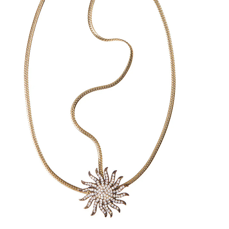 Egzotiška geometrinė rhinestone plaukų grandinė – medžiaga: rhinestones; stilius: egzotiškas; apdorojimo technologija: elektroplatavimas; pakuotė: atskirai supakuota