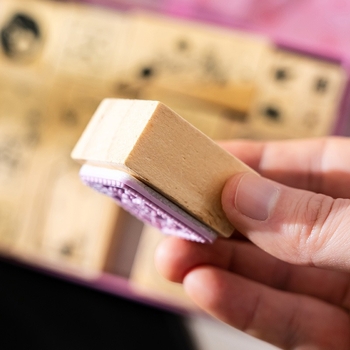 Дървен печат за дневник – декоративен печат, модел Seal; материал: дърво; категория: печат; предназначение: декориране; подходящ като бизнес подарък