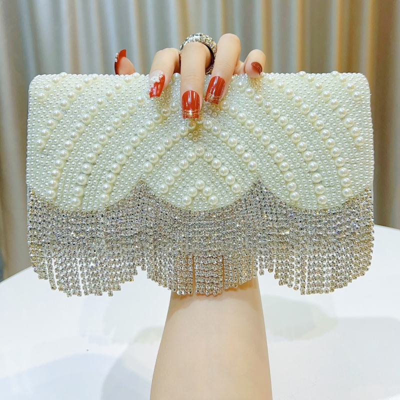 Вечерна чанта, хоризонтално квадратна форма, полиестер, заключващ се отвор, вътрешни джобове за телефон и ID, урбан стил