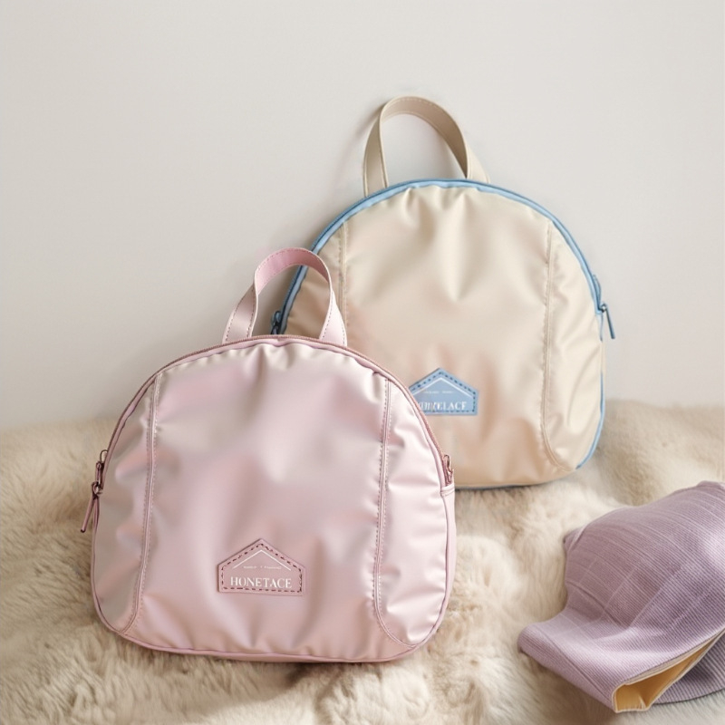 Alsónemű és zokni tároló táska, Három az egyben utazási hordozható szervező, Peach skin anyag, Modern egyszerű stílus