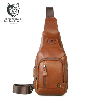 Z2010 Мъжка гръдна чанта - естествена кожа (първи слой телешка кожа), цип за затваряне, вътрешни джобове със цип и за телефон, памучна подплата