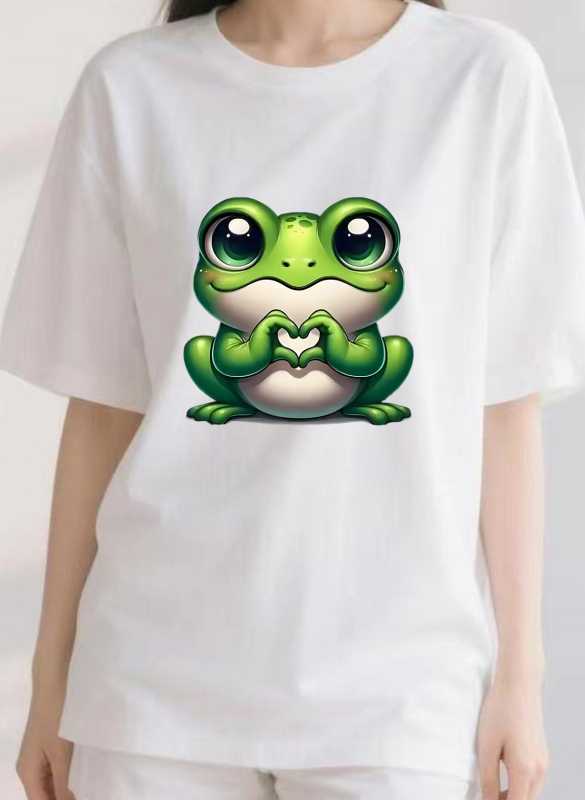 Pamut rövid ujjú póló nyomott mintával, kerek nyakú, 95%+ pamut, nyár 2025