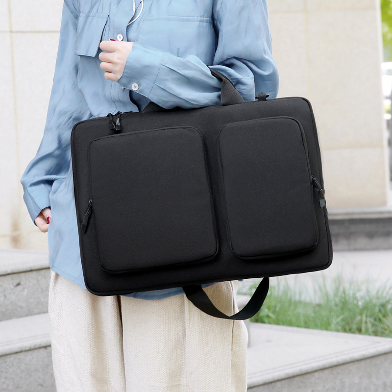 Stilinga nešiojamojo kompiuterio rankinė iš kvėpuojančio oksfordo audinio, vieno spalvos dizainas, poliesterio pamušalas, unisex dizainas.