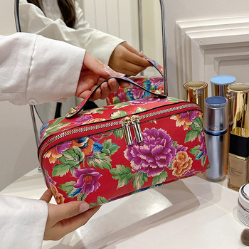 Kozmetikai és toalett táska, két rekesszel, kézi hordozás, PU bőr, virágos mintázat, városi minimalizmus, uniszex, utazási tároláshoz
