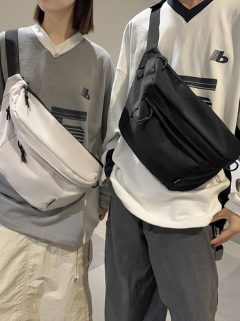 Sportos crossbody táska uniszex, nylon, utcai stílus, poliészter bélés, cipzárral záródó, belső cipzáras rekesz és telefontok, fedeles táska, BF181160, tavasz 2025