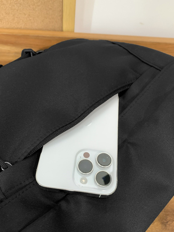 Sportos crossbody táska uniszex, nylon, utcai stílus, poliészter bélés, cipzárral záródó, belső cipzáras rekesz és telefontok, fedeles táska, BF181160, tavasz 2025