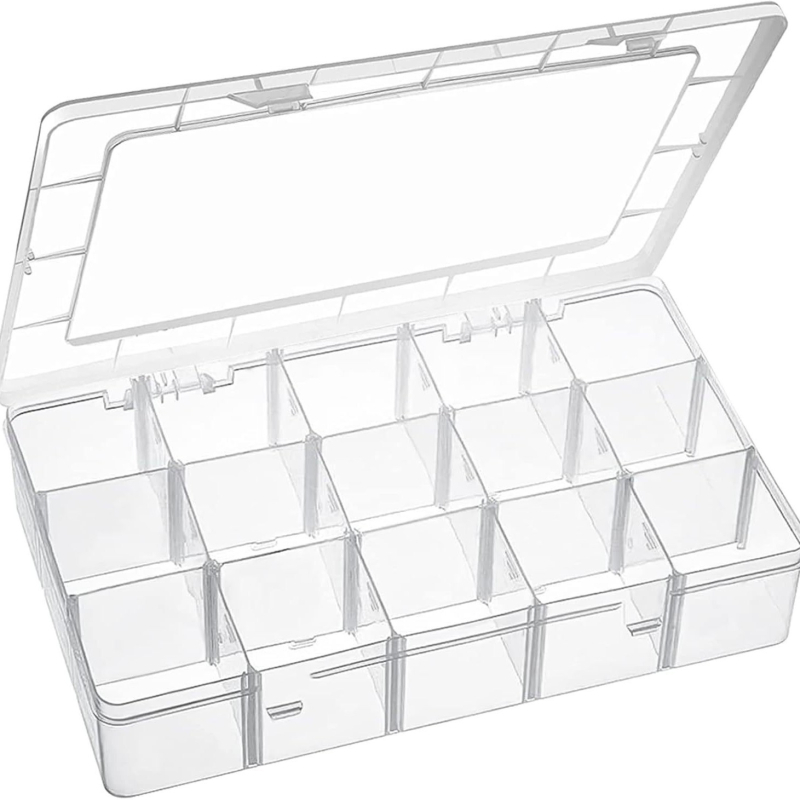 Stačiakampė skaidri PP plastikinė dėžutė su 15 skyriais papuošalams ir detalėms, su dangteliu