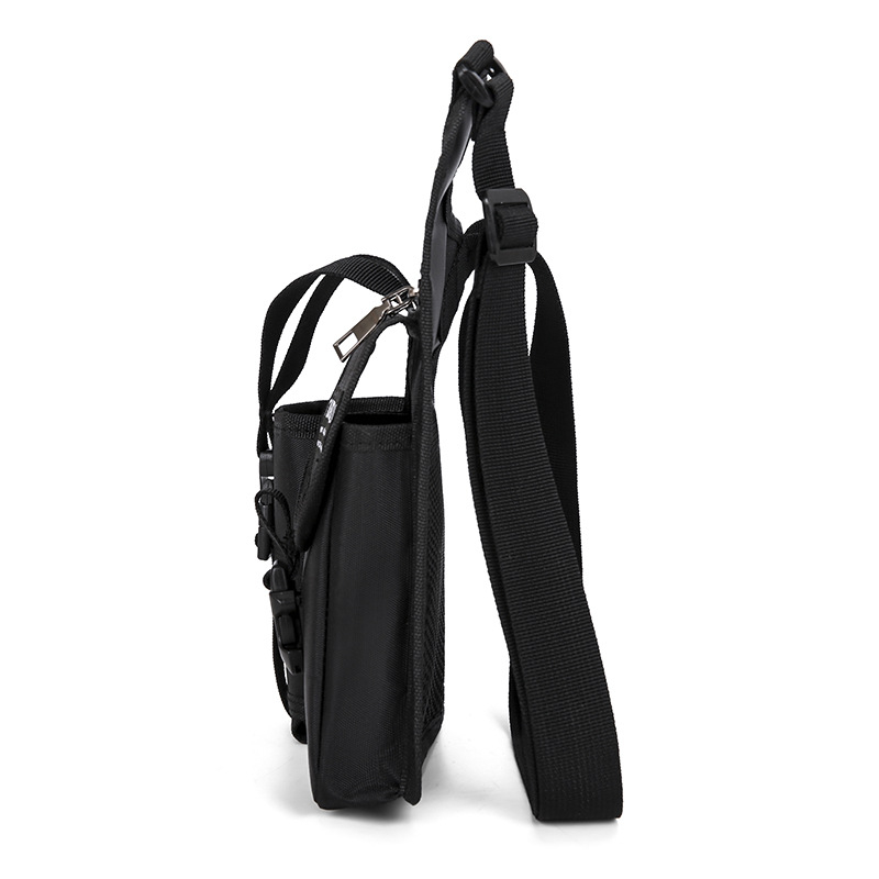 Férfi keresztpántos oldaltáska – városi egyszerű stílus, Oxford vászon, száraz-nedves elválasztás, egyszínű mintázat, tavasz 2025