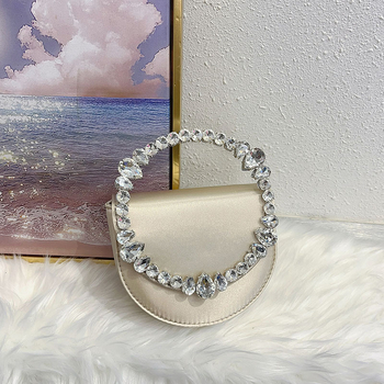 Selyem doboz táska fedő nyitással, kerek forma, városi egyszerű stílus, poliészter bélés, belső ID zseb, 2025 tavasz