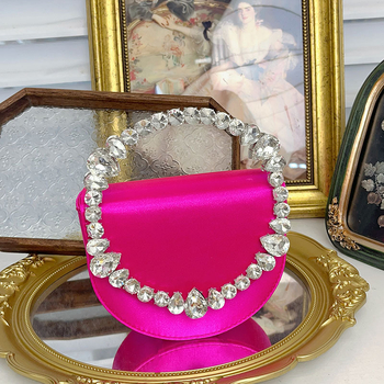 Selyem doboz táska fedő nyitással, kerek forma, városi egyszerű stílus, poliészter bélés, belső ID zseb, 2025 tavasz