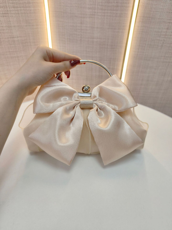 Szaténból készült masnis táska, felhő-stílusú estélyi táska, belső zsebek a telefon és azonosító számára, poliészter bélés