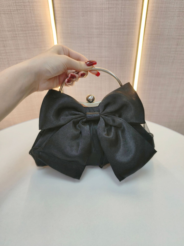 Szaténból készült masnis táska, felhő-stílusú estélyi táska, belső zsebek a telefon és azonosító számára, poliészter bélés