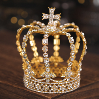 Baroko karūnos tiara su perlomis ir kristalais