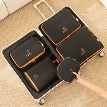 Öt darabos utazási tároló táskák készlet, kocka alakú, poliészterből, ruhák, cipők és kozmetikumok számára