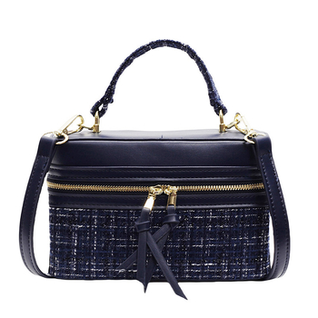 Unisex crossbody τσάντα, πλεκτή κατασκευή, οριζόντιο τετράγωνο σχήμα, φερμουάρ, επένδυση πολυεστέρα