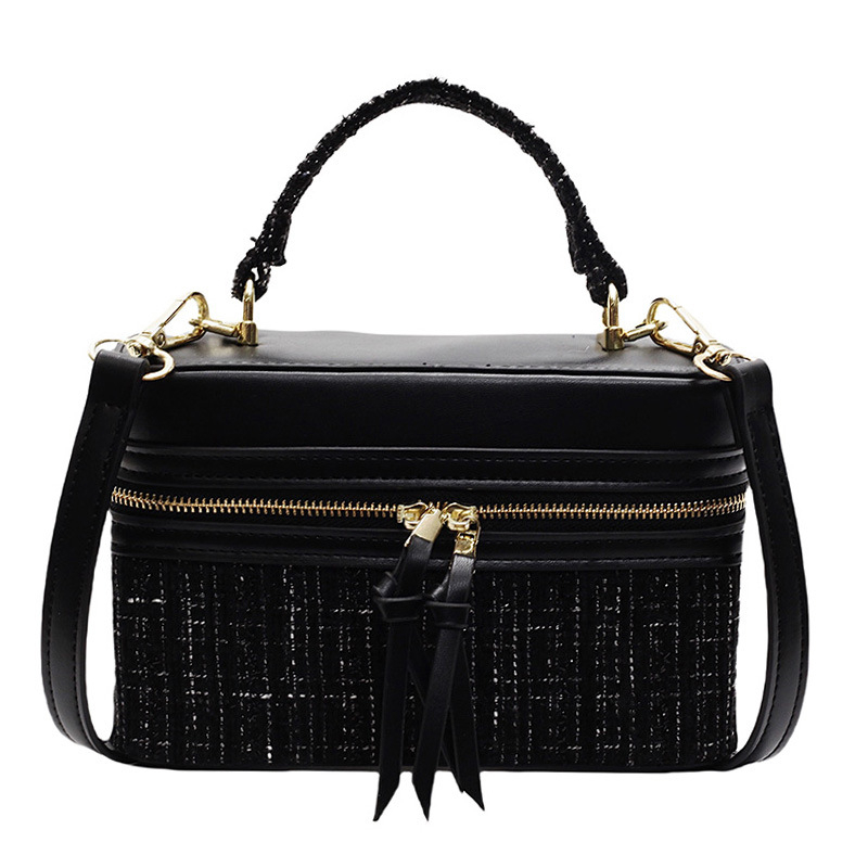 Geantă crossbody unisex, construcție împletită, formă orizontal pătrată, închidere cu fermoar, căptușeală poliester