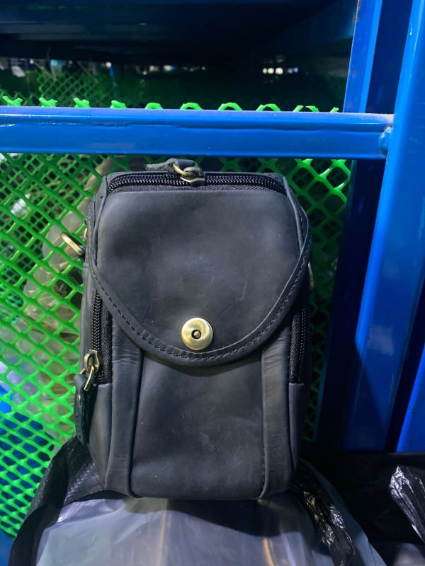 Мъжка чанта за гръдния кош, естествена кожа, телешка кожа, еднотонна, пролет 2024, за ежедневна употреба