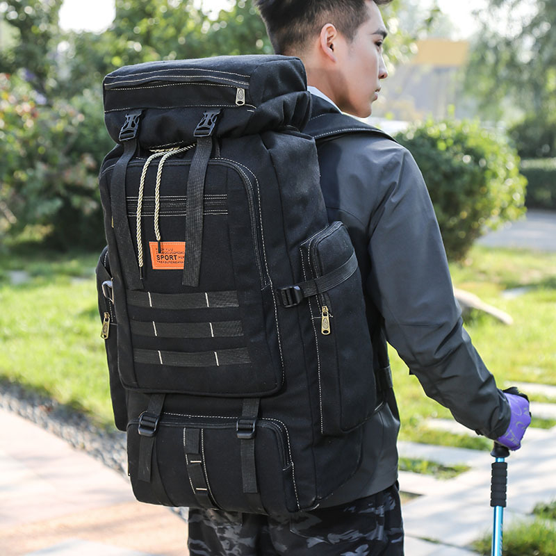 Ruksak – platneni, kapacitet 20–35 L, otporan na habanje, podstava od poliestera, gradski minimalistički stil