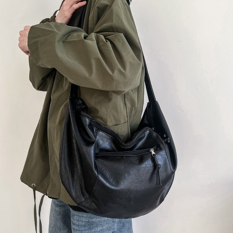 Muška crossbody torba - PU materijal, vodootporna, jednobojni uzorak, proljeće 2025, svakodnevna upotreba