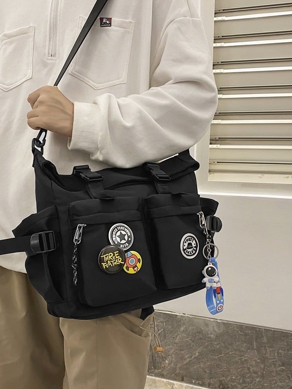 Unisex torba preko ramena u street stilu — najlon, horizontalni kvadratni oblik, otvaranje uz pomoć vrpce i kopče, skriven džep sa zipom
