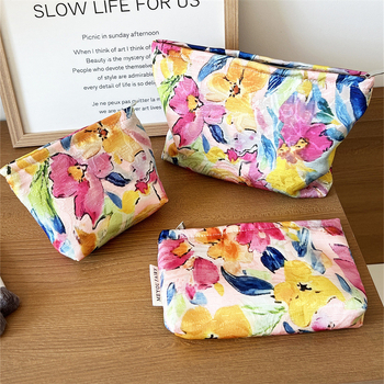 Козметична чанта с флорален принт, полиестер, подплата платно, унисекс, готова за съхранение