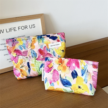 Козметична чанта с флорален принт, полиестер, подплата платно, унисекс, готова за съхранение