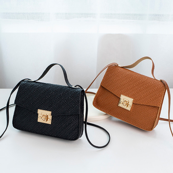 PU anyagú kis négyzet alakú női táska, záródás retesz, egy vállpánt, friss és édes stílus