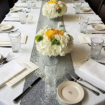 Table Flag su blizgučiais – stačiakampė stalo uždanga, vientisas raštas, 100% blizgučiai, poliesterio pagrindas, užsakymas pagal užsakymą