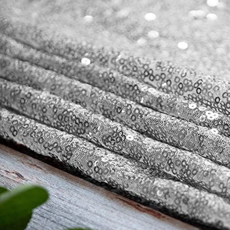 Table Flag su blizgučiais – stačiakampė stalo uždanga, vientisas raštas, 100% blizgučiai, poliesterio pagrindas, užsakymas pagal užsakymą