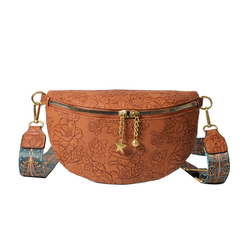 Crossbody torba s retro floralnim reljefom, velika zapremina, jednostruki remen (Materijal: PU, Podstava: poliester, Otvaranje: zatvarač, Unutarnja džep sa zatvaračem, Tvrdoća: srednje tvrda)