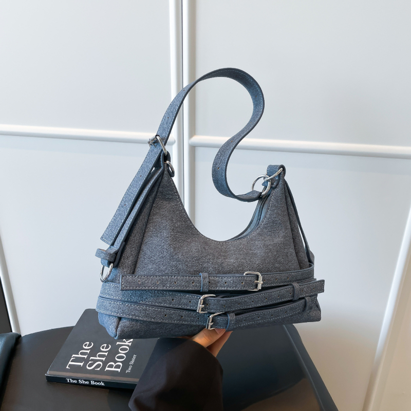 PU чанта за рамо с форма на възглавница, капак, цип, подплата от найлон