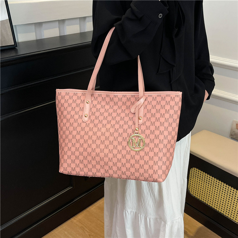 Torba za ramena tipa tote, ulični stil, PU materijal, horizontalni kvadratni oblik, zatvaranje zipom, podstava od poliestera