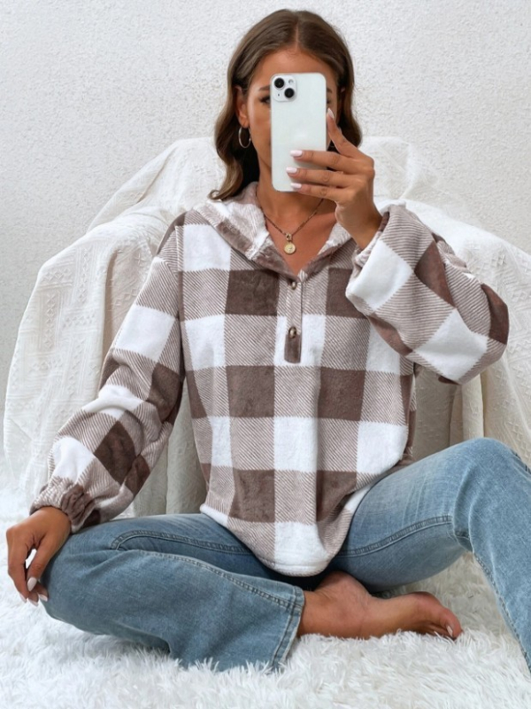 Női kapucnis kockás pulóver, lazán szabott, hosszú ujjú