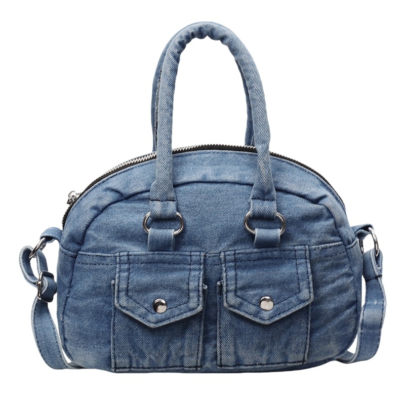 Denim ovalna crossbody torba, street style, zatvaranje na zip, džep sa zipom, poliester podstava, proljeće 2025