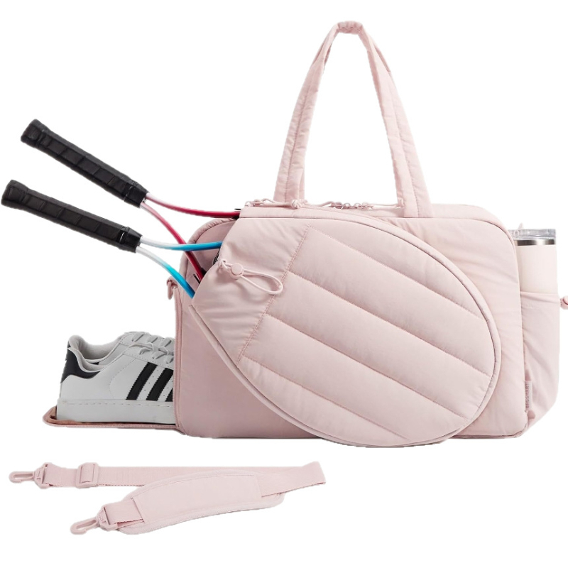 Taslan teniso ir badminton krepšys, kviltiškai siūtas, pečių krepšys su sulankstomu batų skyriumi ir raketės dėkliuku