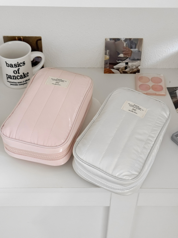 Pieštukų dėklas ir kabelių organizatorius - PU medžiaga, atsparus vandeniui, itin lengvas, didelė talpa, poliesterio įdaila