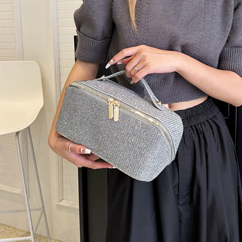 Козметична чанта - полиестерен външен слой, PU подплата, водоустойчива и подходяща за съхранение за жени, Hina Comfort