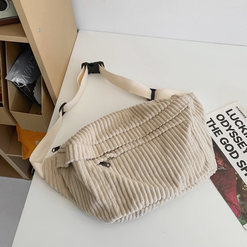Unisex torba preko ramena od korduroja, zatvaranje na zip, unutarnji džep s zipom i džep za mobitel, pamuk podstava, jedna naramenica