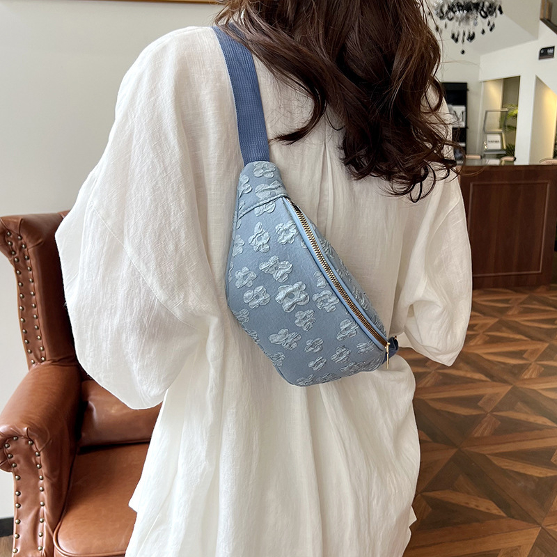 Кръстосана чанта с флорална бродерия, нейлон, цип, вътрешен джоб за мобилен телефон, мека конструкция