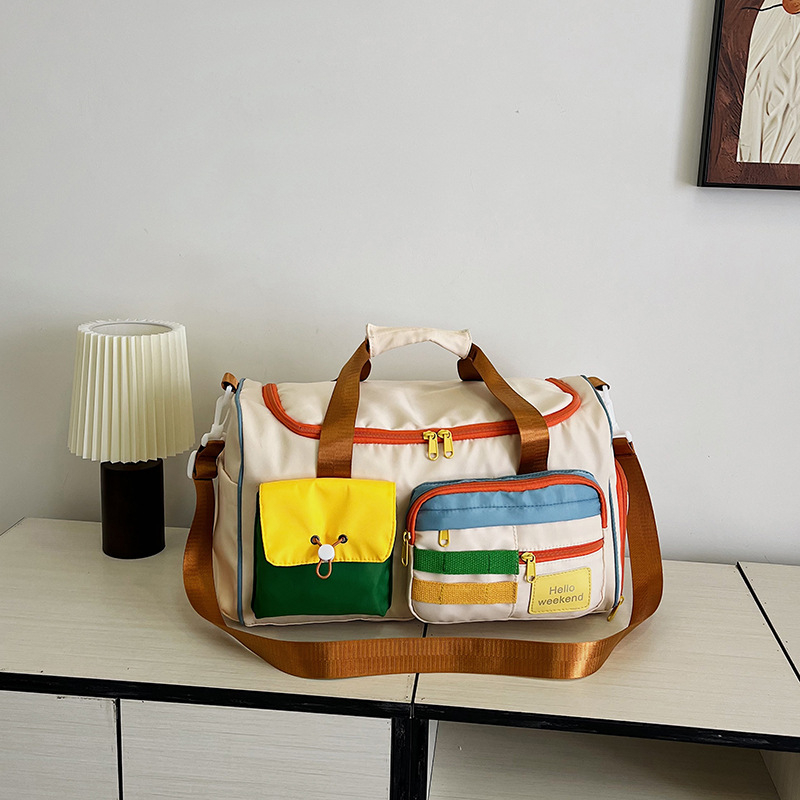 Crossbody sportska torba kapaciteta 20–35L, Oxford platnu, suho-mokri odjeljak, uzorak slova, gradski minimalistički stil