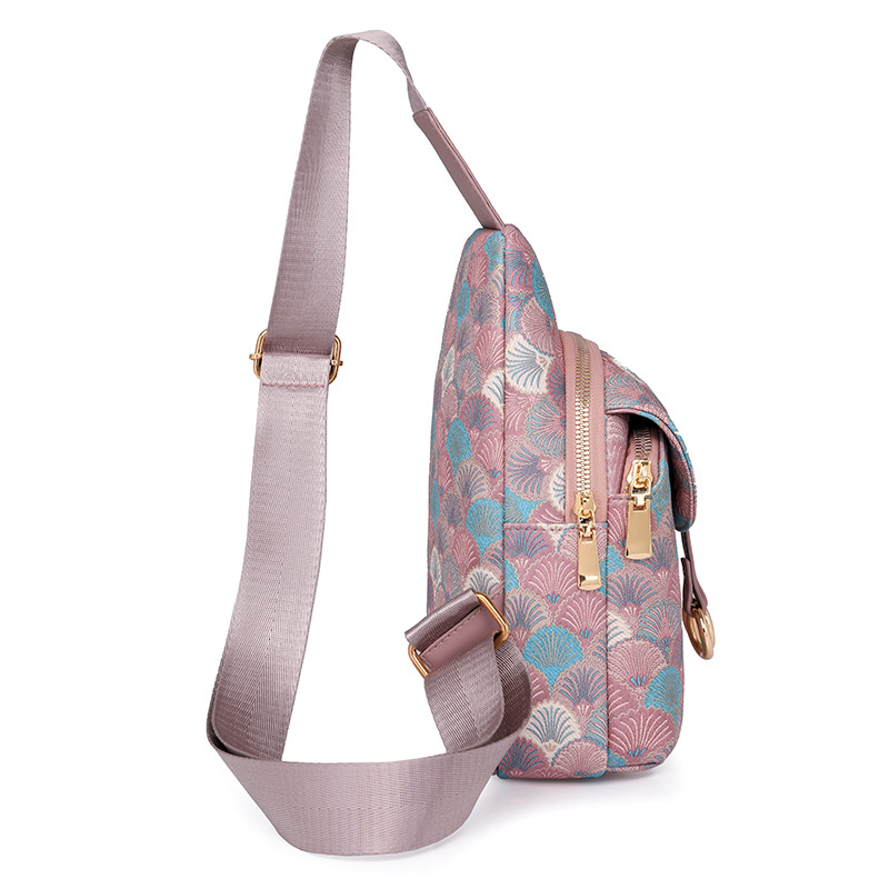 Ženska PU crossbody torbica, lagana, za svakodnevne prilike i putovanja, zatvaranje na zip, 3D vanjski dizajn, unutarnja džep s patentom i džep za identifikaciju, ljeto 2024