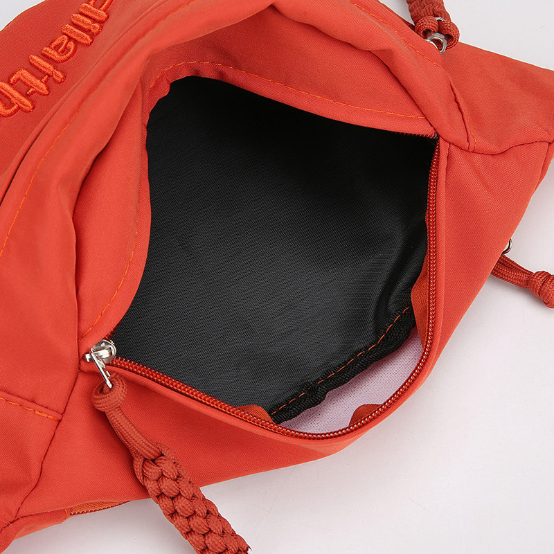 Moteriška drobės crossbody rankinė — miesto paprastas stilius, Oxford audinys, poliesterio pamušalas, užtrauktuko uždarymas, vidinis kišelis su užtrauktuku